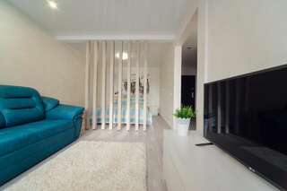 Апартаменты Apartments Kalvariyskaya Минск Апартаменты: Заславская, 11-9